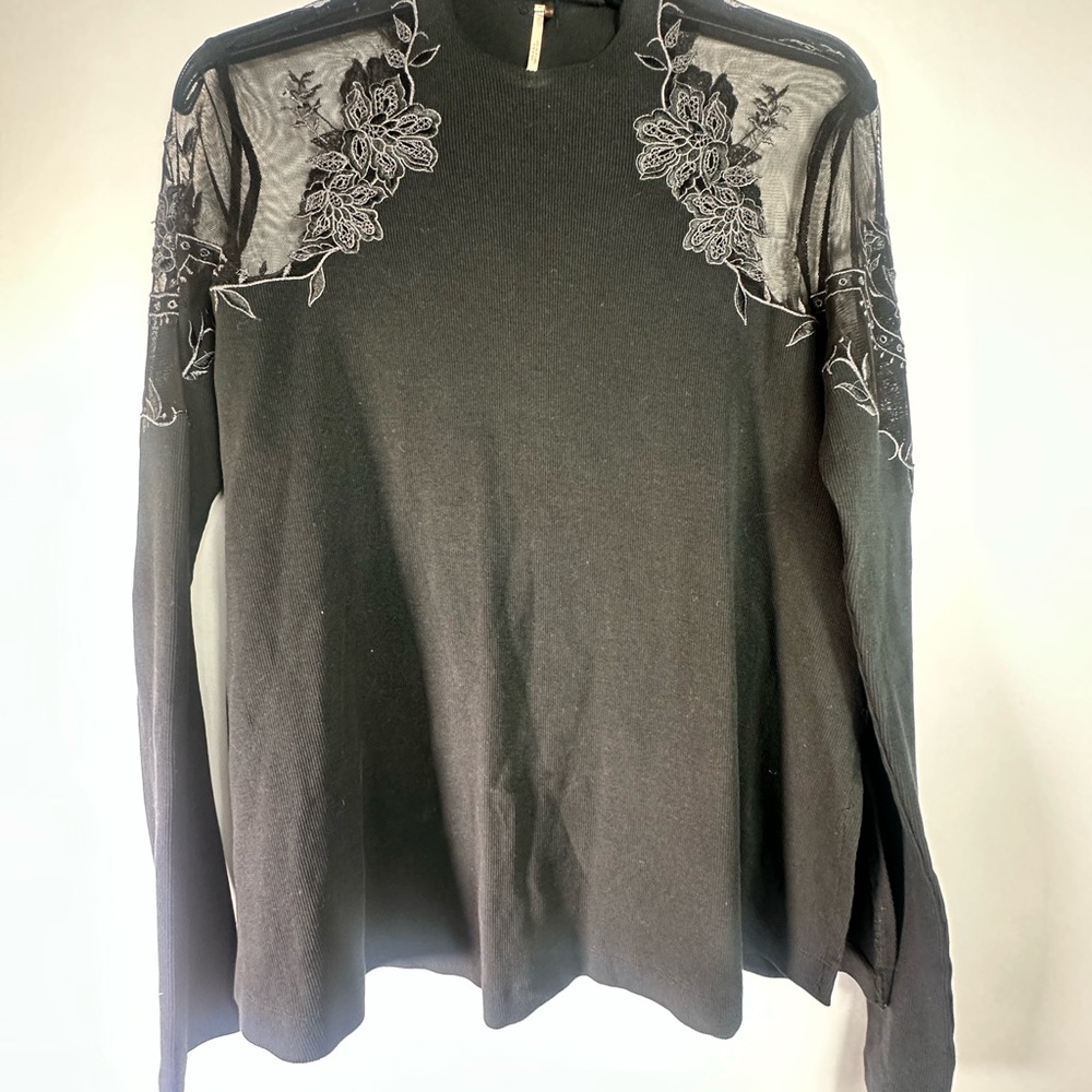 Free‎ People -Daniella -Black Ribbed Knit Top